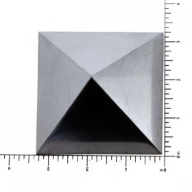 Iyashi EMF Protection Pyramid 8X8cm